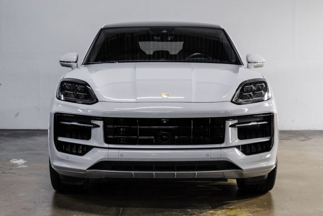 2024 Porsche Cayenne Coupe Sportdesign Pkg. Chalk Over 41K in Factory Options | Dallas, TX | East Dallas Diesel 2024 Porsche Cayenne Coupe Sportdesign Pkg. Chalk Over 41K in Factory Options | Dallas, TX | East Dallas Diesel