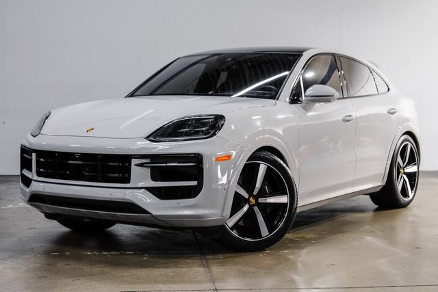 2024 Porsche Cayenne Coupe Sportdesign Pkg. Chalk Over 41K in Factory Options | Dallas, TX | East Dallas Diesel 2024 Porsche Cayenne Coupe Sportdesign Pkg. Chalk Over 41K in Factory Options | Dallas, TX | East Dallas Diesel