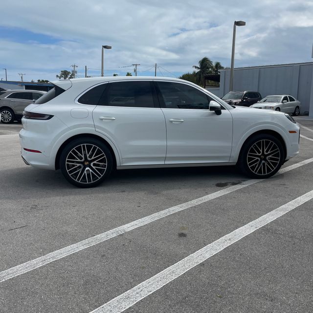 2024 Porsche Cayenne Base | Longwood, FL | Millenia Motors
