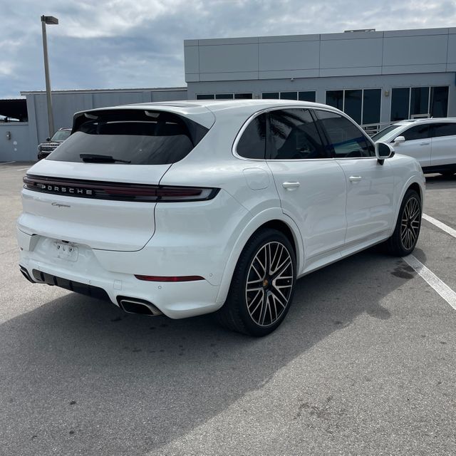 2024 Porsche Cayenne Base | Longwood, FL | Millenia Motors 2024 Porsche Cayenne Base | Longwood, FL | Millenia Motors