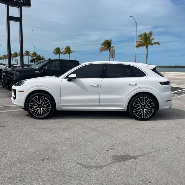 2024 Porsche Cayenne Base | Longwood, FL | Millenia Motors