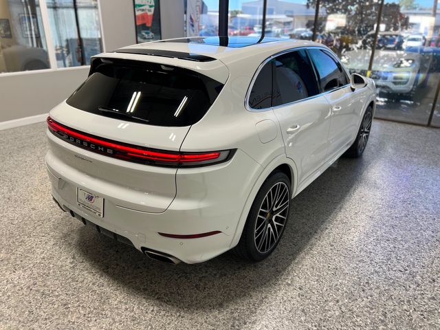 2024 Porsche Cayenne Base | Longwood, FL | Millenia Motors