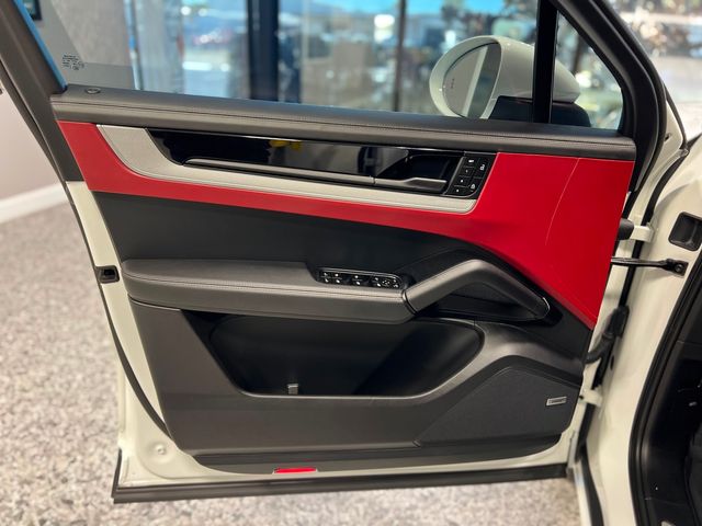 2024 Porsche Cayenne Base | Longwood, FL | Millenia Motors