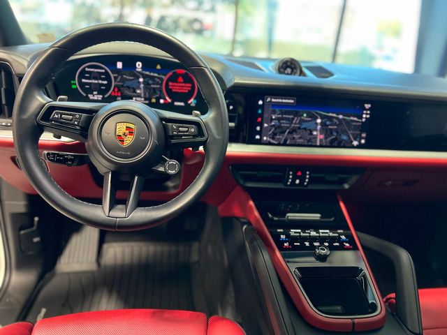 2024 Porsche Cayenne Base | Longwood, FL | Millenia Motors 2024 Porsche Cayenne Base | Longwood, FL | Millenia Motors