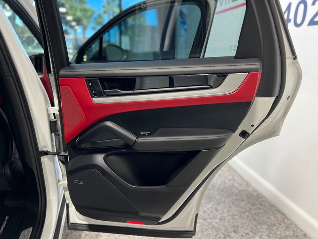 2024 Porsche Cayenne Base | Longwood, FL | Millenia Motors 2024 Porsche Cayenne Base | Longwood, FL | Millenia Motors