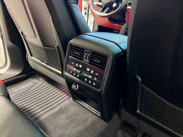 2024 Porsche Cayenne Base | Longwood, FL | Millenia Motors