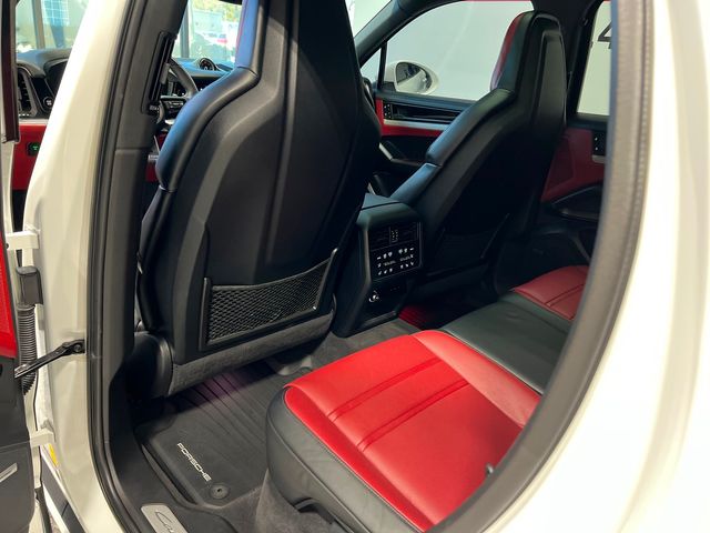 2024 Porsche Cayenne Base | Longwood, FL | Millenia Motors
