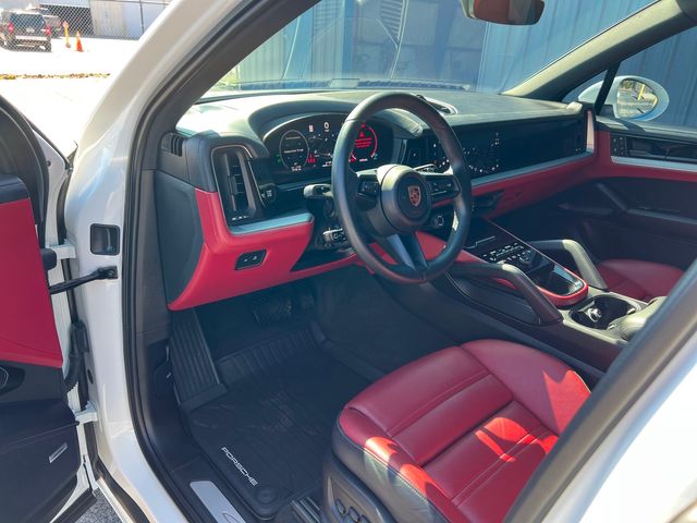 2024 Porsche Cayenne Base | Longwood, FL | Millenia Motors 2024 Porsche Cayenne Base | Longwood, FL | Millenia Motors