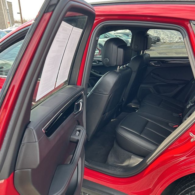 2024 Porsche Macan Base | Longwood, FL | Millenia Motors