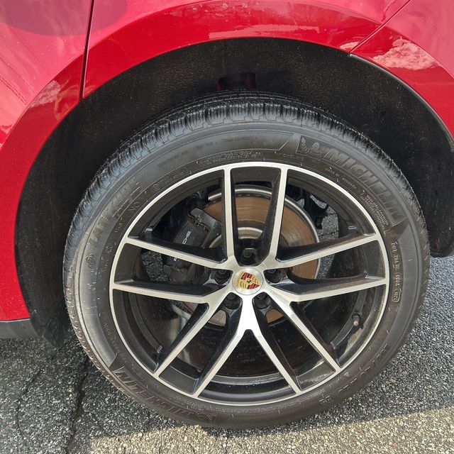 2024 Porsche Macan Base | Longwood, FL | Millenia Motors