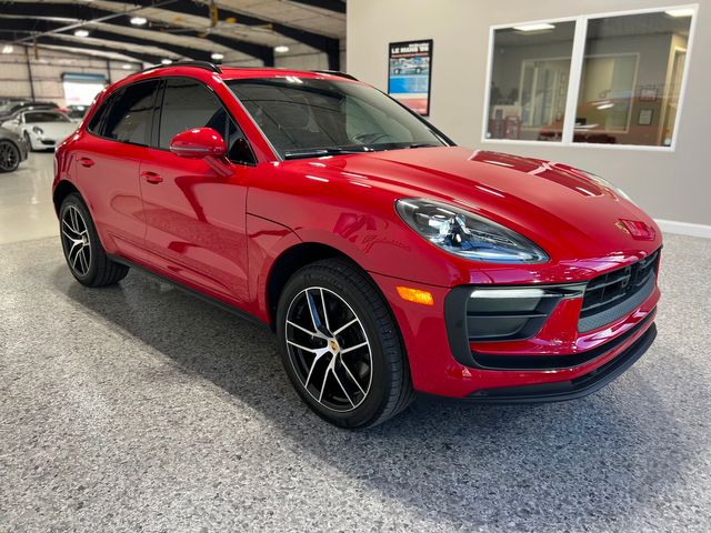 2024 Porsche Macan Base | Longwood, FL | Millenia Motors