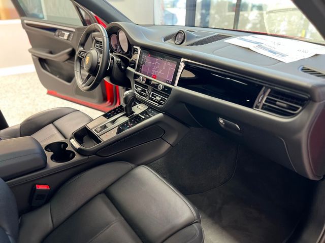 2024 Porsche Macan Base | Longwood, FL | Millenia Motors