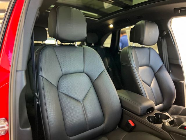 2024 Porsche Macan Base | Longwood, FL | Millenia Motors