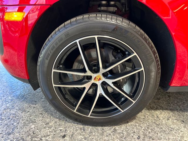 2024 Porsche Macan Base | Longwood, FL | Millenia Motors