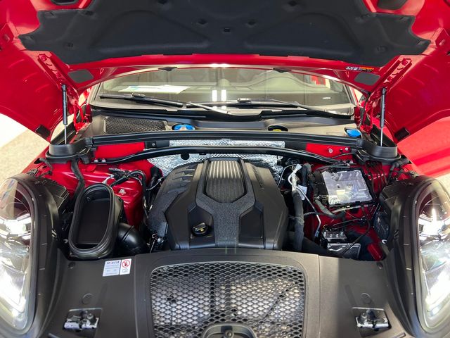 2024 Porsche Macan Base | Longwood, FL | Millenia Motors