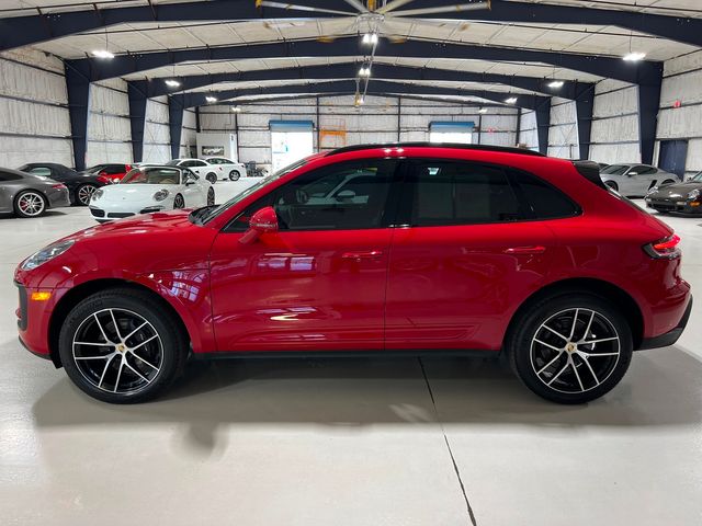 2024 Porsche Macan Base | Longwood, FL | Millenia Motors