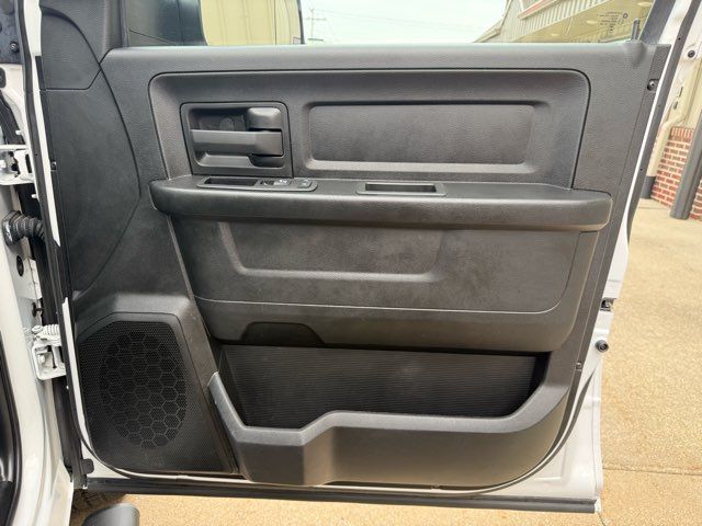 2024 Ram 1500 Classic Tradesman | Gifford, IL | Trav's Automotive 2024 Ram 1500 Classic Tradesman | Gifford, IL | Trav's Automotive