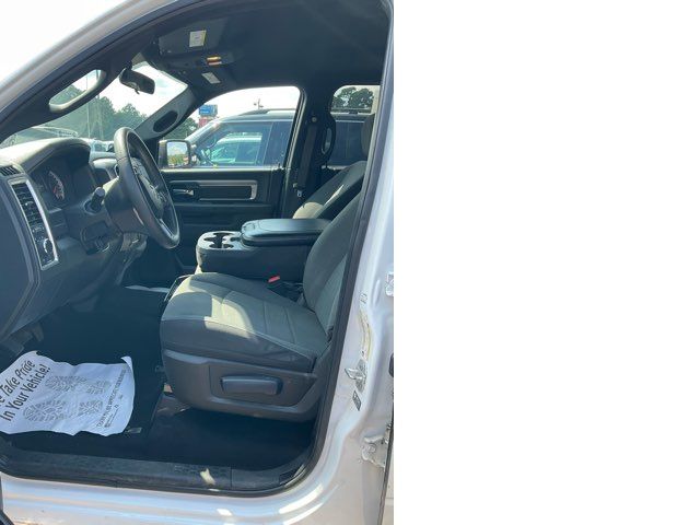 2024 Ram 1500 Classic 2024 Ram 1500 Classic