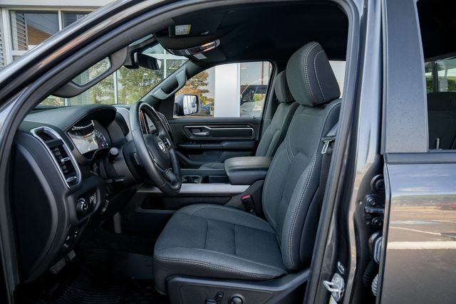 2024 Ram 1500 Big Horn CREW CAB 4X4 / BIG SCREEN / CLEAN CARFAX | Austin, TX | Rocky Mountain Truck Stop Austin 2024 Ram 1500 Big Horn CREW CAB 4X4 / BIG SCREEN / CLEAN CARFAX | Austin, TX | Rocky Mountain Truck Stop Austin