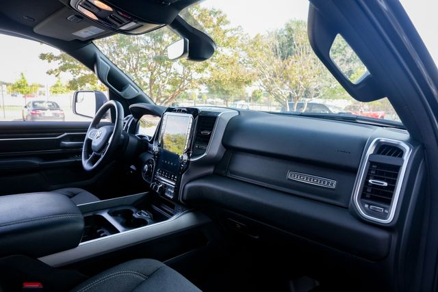 2024 Ram 1500 Big Horn CREW CAB 4X4 / BIG SCREEN / CLEAN CARFAX | Austin, TX | Rocky Mountain Truck Stop Austin 2024 Ram 1500 Big Horn CREW CAB 4X4 / BIG SCREEN / CLEAN CARFAX | Austin, TX | Rocky Mountain Truck Stop Austin