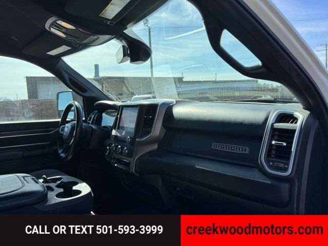 2024 Ram 2500 Big Horn Crew Cab 4x4 6.4 GAS Utility 1 Owner NICE