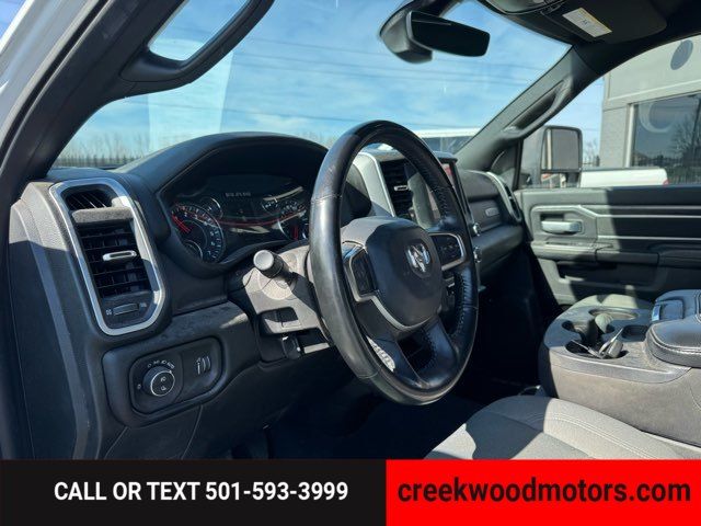 2024 Ram 2500 Big Horn Crew Cab 4x4 6.4 GAS Utility 1 Owner NICE