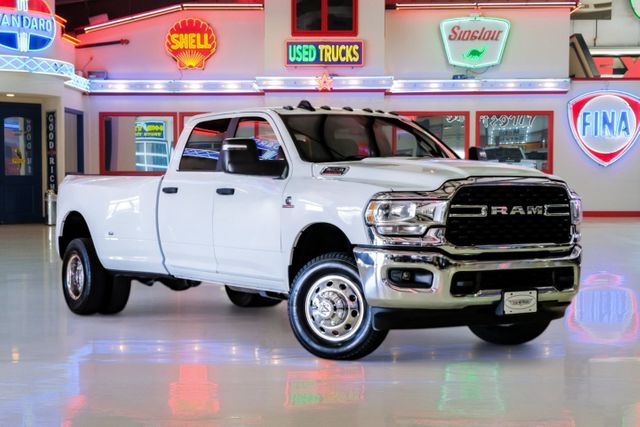 2024 Ram 3500 Big Horn W/AISIN TRANSMISSION | Addison, TX | Mr Car Guys
