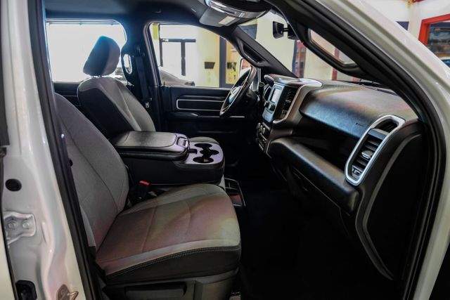 2024 Ram 3500 Big Horn W/AISIN TRANSMISSION | Addison, TX | Mr Car Guys 2024 Ram 3500 Big Horn W/AISIN TRANSMISSION | Addison, TX | Mr Car Guys