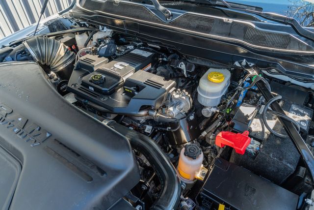 2024 Ram 3500 Big Horn CREW CAB LONG BED / 6.7L CUMMINS DIESEL / | Austin, TX | Rocky Mountain Truck Stop Austin