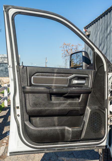 2024 Ram 3500 Big Horn CREW CAB LONG BED / 6.7L CUMMINS DIESEL / | Austin, TX | Rocky Mountain Truck Stop Austin 2024 Ram 3500 Big Horn CREW CAB LONG BED / 6.7L CUMMINS DIESEL / | Austin, TX | Rocky Mountain Truck Stop Austin