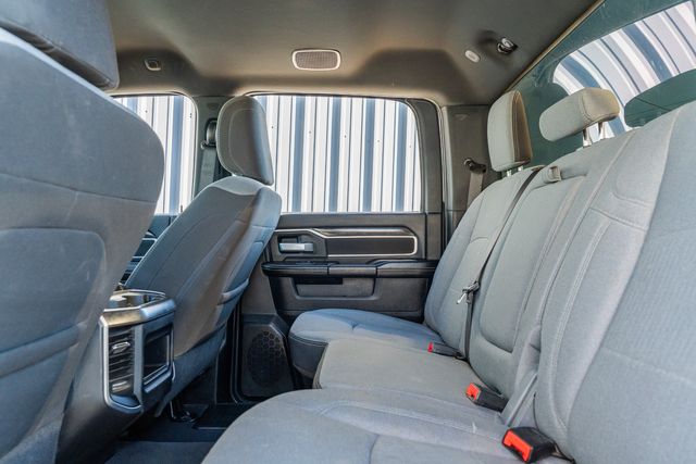 2024 Ram 3500 Big Horn CREW CAB LONG BED / 6.7L CUMMINS DIESEL / | Austin, TX | Rocky Mountain Truck Stop Austin