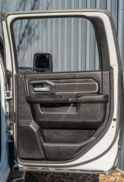 2024 Ram 3500 Big Horn CREW CAB LONG BED / 6.7L CUMMINS DIESEL / | Austin, TX | Rocky Mountain Truck Stop Austin