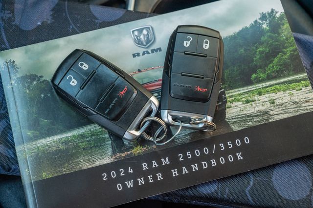 2024 Ram 3500 Big Horn CREW CAB LONG BED / 6.7L CUMMINS DIESEL / | Austin, TX | Rocky Mountain Truck Stop Austin 2024 Ram 3500 Big Horn CREW CAB LONG BED / 6.7L CUMMINS DIESEL / | Austin, TX | Rocky Mountain Truck Stop Austin