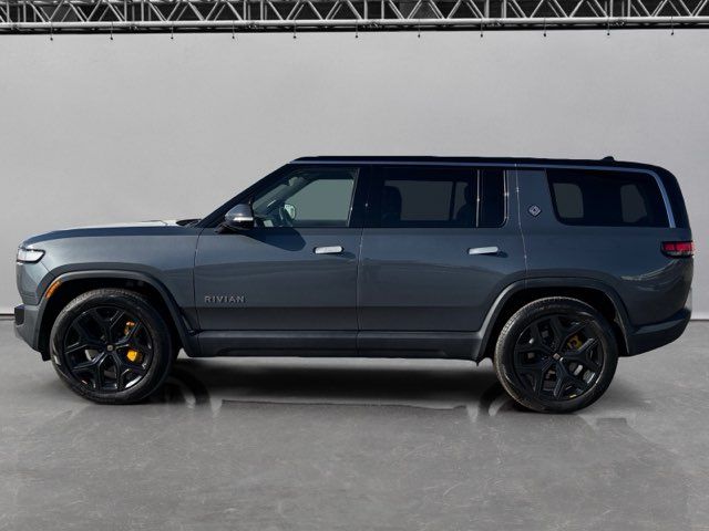 2024 Rivian R1S Adventure