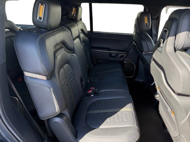 2024 Rivian R1S Adventure