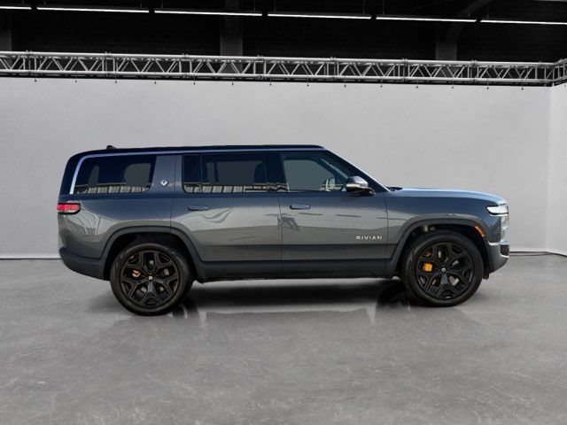 2024 Rivian R1S Adventure