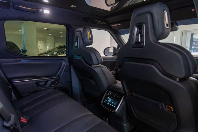 2024 Rivian R1T QUAD-Motor 835HP 328mi RANGE Launch Edition