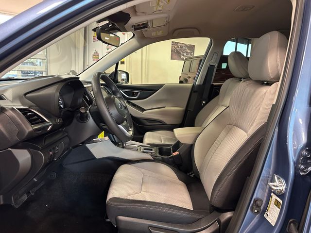 2024 Subaru Forester Base AWD | Irving, Texas | Hopper Motorplex 2024 Subaru Forester Base AWD | Irving, Texas | Hopper Motorplex