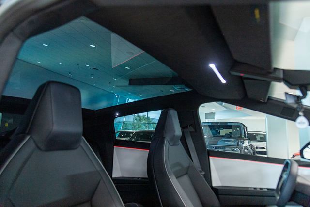 2024 Tesla Cybertruck Cyberbeast tri-motor