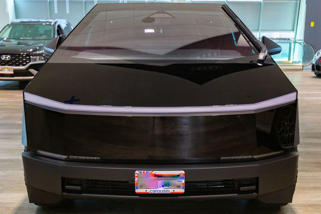 2024 Tesla Cybertruck Cyberbeast tri-motor