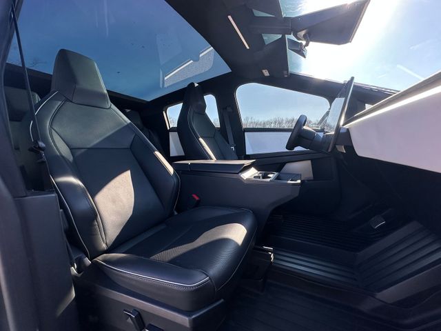 2024 Tesla Cybertruck Cyberbeast | North Little Rock, AR | EVolve Auto