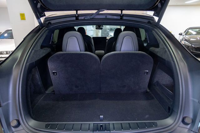 2024 Tesla Model X 6 seat int 22" wheel  AWD