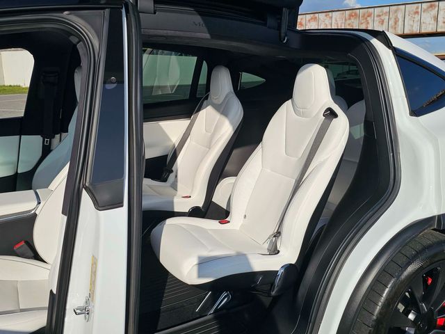 2024 Tesla Model X Plaid | North Little Rock, AR | EVolve Auto 2024 Tesla Model X Plaid | North Little Rock, AR | EVolve Auto