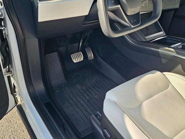 2024 Tesla Model X Plaid | North Little Rock, AR | EVolve Auto 2024 Tesla Model X Plaid | North Little Rock, AR | EVolve Auto