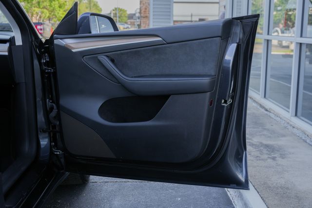2024 Tesla Model Y Long Range / 3RD ROW 7 SEATER | Austin, TX | Rocky Mountain Truck Stop Austin 2024 Tesla Model Y Long Range / 3RD ROW 7 SEATER | Austin, TX | Rocky Mountain Truck Stop Austin