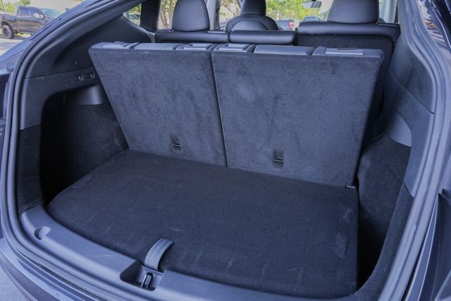 2024 Tesla Model Y Long Range / 3RD ROW 7 SEATER | Austin, TX | Rocky Mountain Truck Stop Austin 2024 Tesla Model Y Long Range / 3RD ROW 7 SEATER | Austin, TX | Rocky Mountain Truck Stop Austin