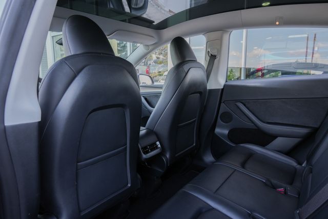 2024 Tesla Model Y Long Range / 3RD ROW 7 SEATER | Austin, TX | Rocky Mountain Truck Stop Austin 2024 Tesla Model Y Long Range / 3RD ROW 7 SEATER | Austin, TX | Rocky Mountain Truck Stop Austin