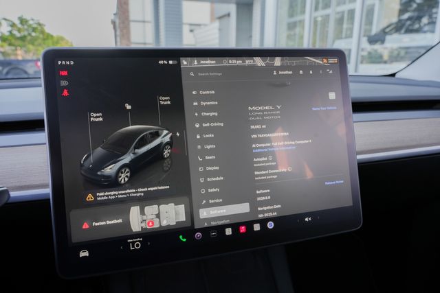 2024 Tesla Model Y Long Range / 3RD ROW 7 SEATER | Austin, TX | Rocky Mountain Truck Stop Austin