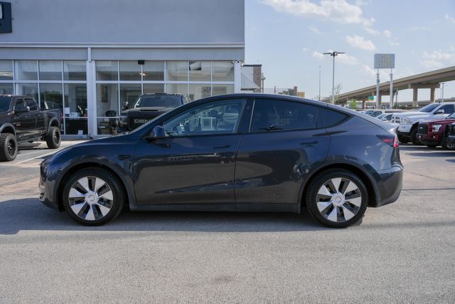 2024 Tesla Model Y Long Range / 3RD ROW 7 SEATER | Austin, TX | Rocky Mountain Truck Stop Austin