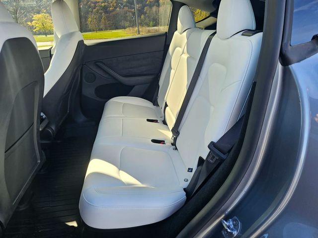 2024 Tesla Model Y Performance | North Little Rock, AR | EVolve Auto 2024 Tesla Model Y Performance | North Little Rock, AR | EVolve Auto